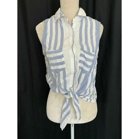 Cupcakes & Cashmere Striped crop tank top - Picture 1 of 6